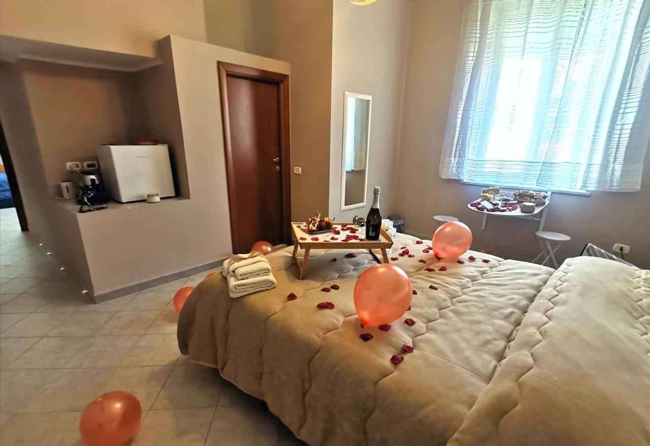 Dale Rooms Неаполь Экстерьер фото